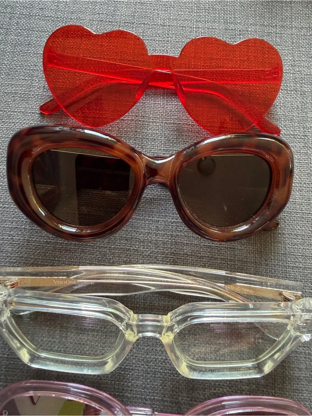Variety MIX! Heart-Shaped Red and Mixed Color Sunglasses Set